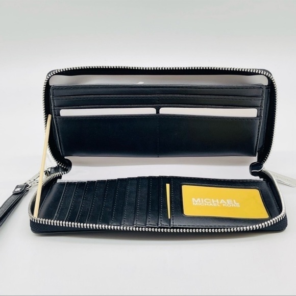 Michael Kors Large Continental Wallet Wristlet Leather Black - Picture 5 of 7